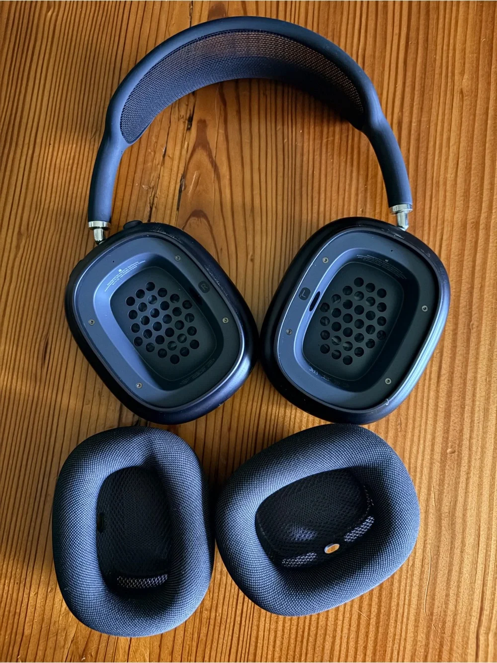 Apple Over-Ear Headphones in Black with Matte Finish